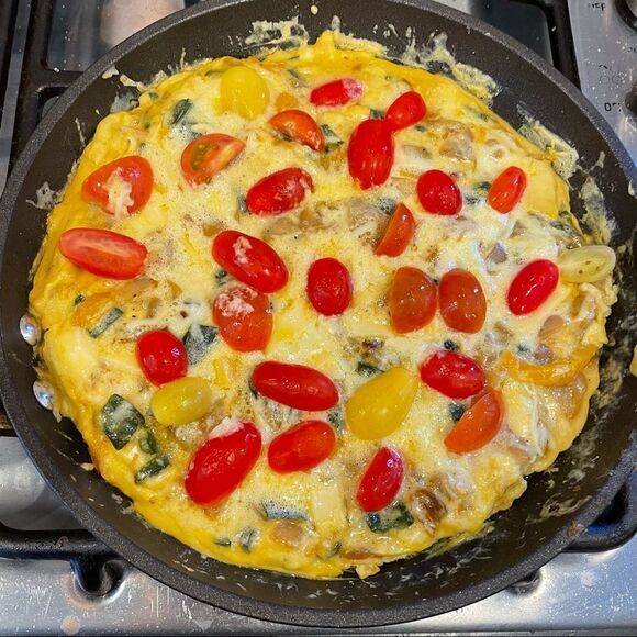 Frittata recipe. All the veg in the fridge and aged Gouda YUMMY - Picture 12 of 14